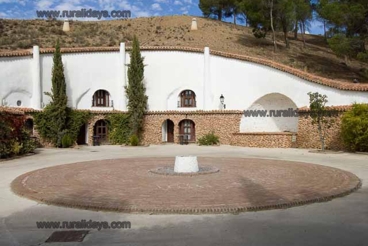 Traditionelles Häuschen für vier Personen und WiFi in Alcudia de Guadix
