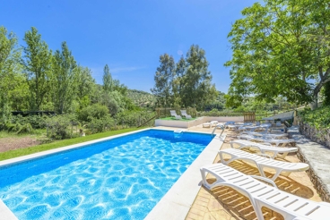 3-bedroom holiday villa surrounded by olive yards in Cordoba province