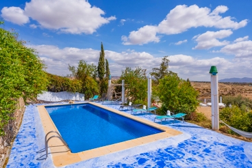 Maison de vacances pittoresque avec climatisation et extérieur partagé