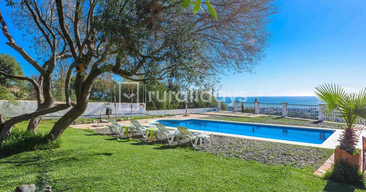 Carpe Diem Málaga Churriana by Ruralidays