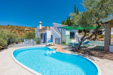 Jolie villa arborée avec piscine à Competa