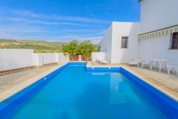 Finca mit zwei Schlafräumen in der Sierra de Cadiz