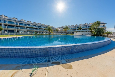 Modernes und stilvolles Apartment mit Gemeinschatspool am Strand von Tarifa