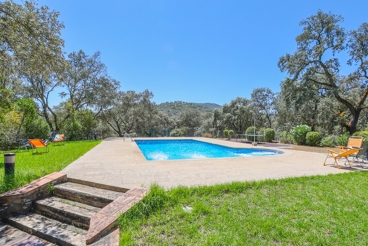 Casa de vacaciones de 4 dormitorios con barbacoa y jardín