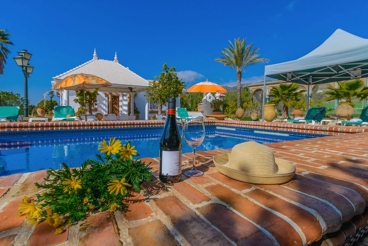 Casa al estilo andaluz con fantásticas vistas al mar