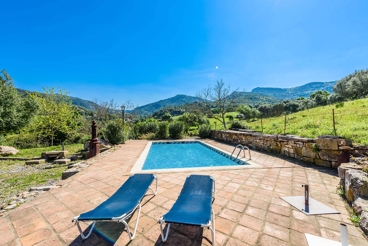 Holiday villa with a quaint rustic style and wide bedrooms in Gaucín