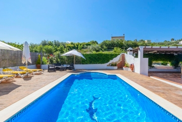 Villa avec grande piscine pas loin de la Costa del Sol