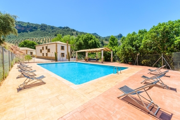 Maison de vacances avec piscine clôturée et zone chill-out