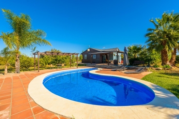 Charmante Villa avec jardin et piscine privée