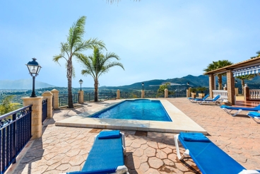 Villa voorzien van alle comfort met een panoramisch uitzicht in de buurt van Marbella