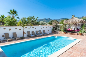 Precious villa with design interior, close to Malaga