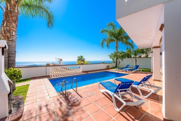 Maravillosa casa de vacaciones con vistas de ensueño en la Costa Tropical