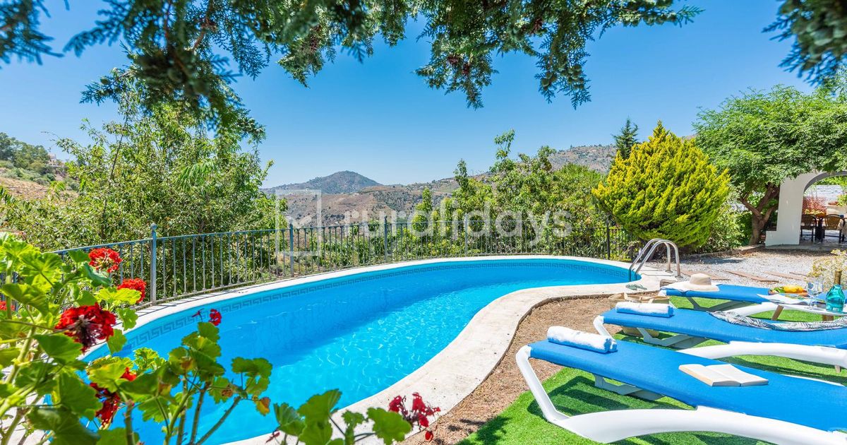 Cómpeta Rural - Benamayor Torrox by Ruralidays