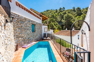 Gorgeous villa with dreamlike indoor area in Frigiliana