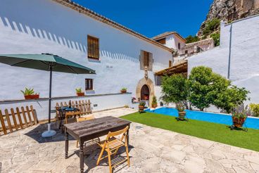 House with kitchen corner in Moclín