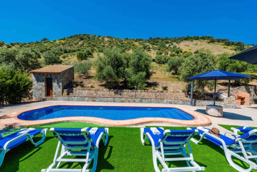 Casa rural con aire acondicionado en las colinas de la Sierra de Cádiz