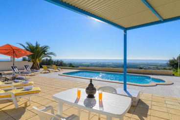 Casa Rural con barbacoa y piscina en Lora del Río