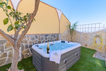 Welcoming house all comfort - 1 km from the beach in Torrox