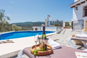 Fabuleus vakantiehuis met verbazingswekkende uitzichten, vlakbij Sierra las Nieves