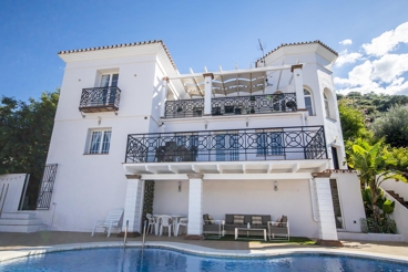 Splendid holiday villa with air-con - panoramic views in Coin