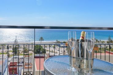 Apartamento en primera línea de playa en Torre del Mar - ideal para 4 personas