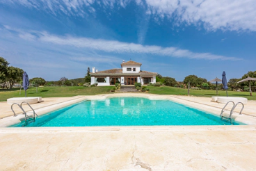 Spacious holiday home for groups in the heart of Andalucia