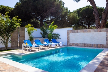 Vakantiehuis dicht bij het strand met barbecue en Wifi in Conil de la Frontera