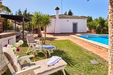 Ferienhaus mit Garten und Swimming Pool in Chiclana de la Frontera