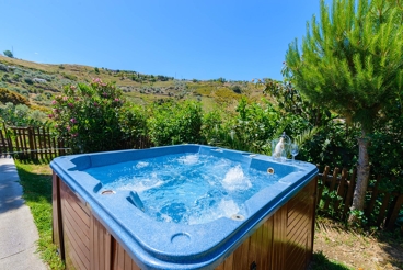 Villa paradisíaca con Jacuzzi exterior