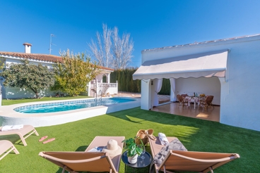 Villa avec jardin et barbecue à Cuevas Bajas