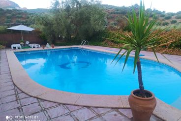 Casa Rural con chimenea y piscina en Cuevas de San Marcos