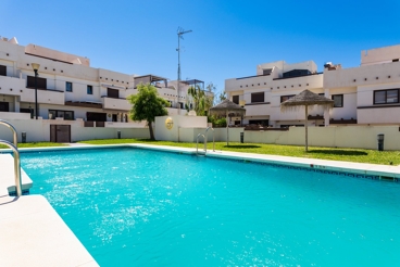 Apartment near the beach with Wifi and swimming pool in Vélez-Málaga