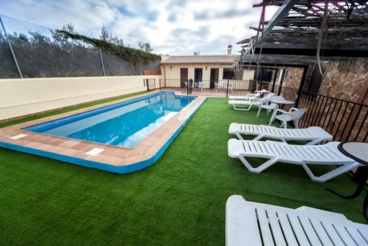 Holiday Home with swimming pool and fireplace in Íllora
