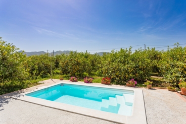 Casa Rural con piscina y jardín en Álora
