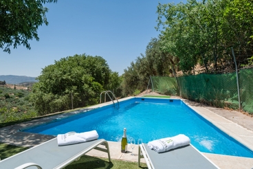 Casa Rural con piscina en Quesada
