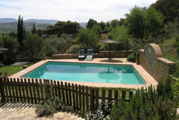 Casa Rural con barbacoa y piscina en Ronda