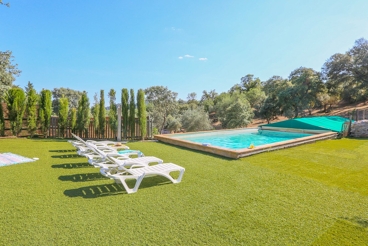 Villa avec barbecue et jardin à Cazalla de la Sierra