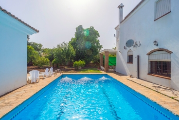 Pet-friendly holiday home for families near Barbate