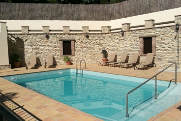 Villa avec piscine et Wifi à Prado del Rey