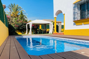 Vakantiehuis met tuin en openhaard in Marbella