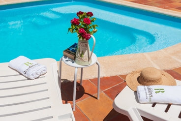 Maison de vacances avec piscine à Hinojares