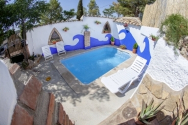 Casa rural con piscina en Hinojares.