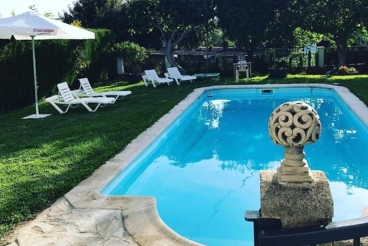 Maison de vacances avec piscine et barbecue à Benaocaz