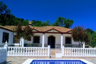 Holiday home with pool and barbecue in Prado del Rey
