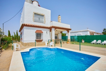 Casa Rural cerca de la playa con piscina y Wifi en Vejer de la Frontera