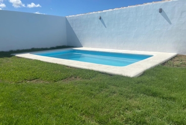 Holiday Home near the beach with swimming pool and garden in Chiclana de la Frontera