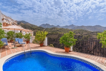 Apartment with swimming pool and Wifi in Frigiliana