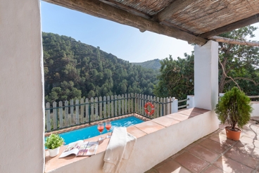 Holiday Home near the beach with fireplace in Frigiliana