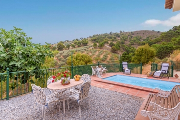 Villa avec Wifi et piscine à Canillas de Albaida
