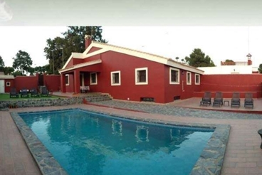 Ferienhaus mit Pool und Grill in Chiclana de la Frontera.